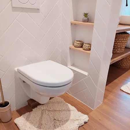 Apartmán Stylish Apartment, Walk To Nivy Center