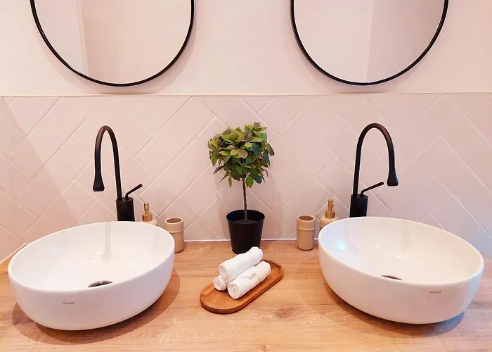 Style In Style Near Bus Station Nivy Bratislava