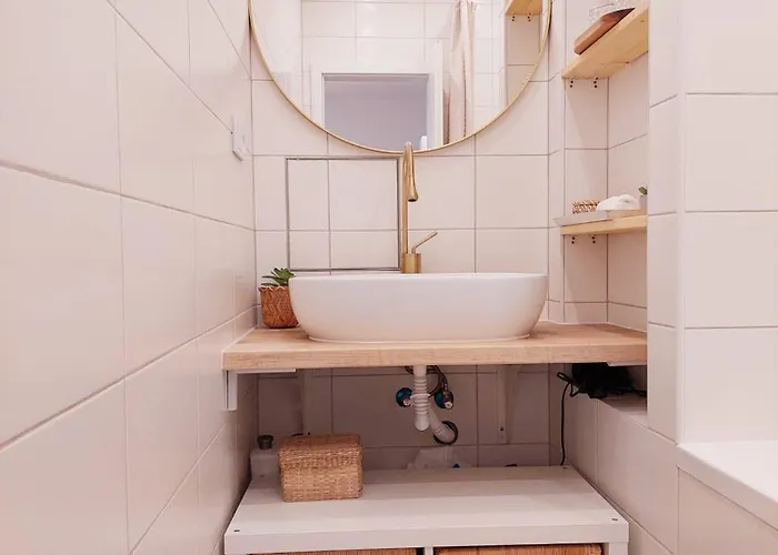 Style In Style Near Bus Station Nivy Братислава